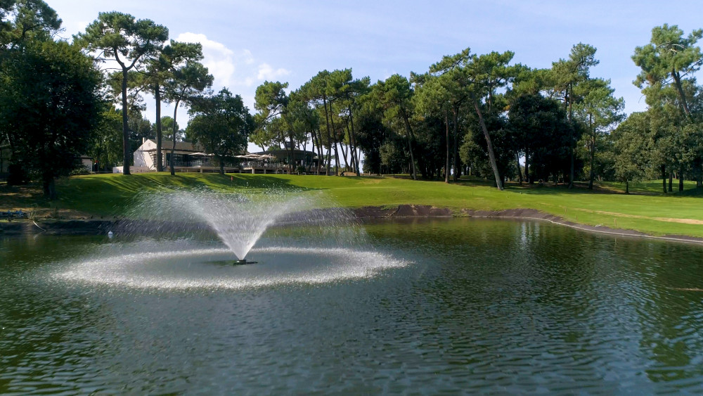 photo d'un plan d'eau sur le golf de Royan